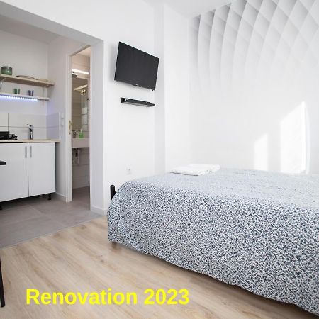 Cozy Studio, Near Airport & Sea Apartment Porto Rafti Bagian luar foto